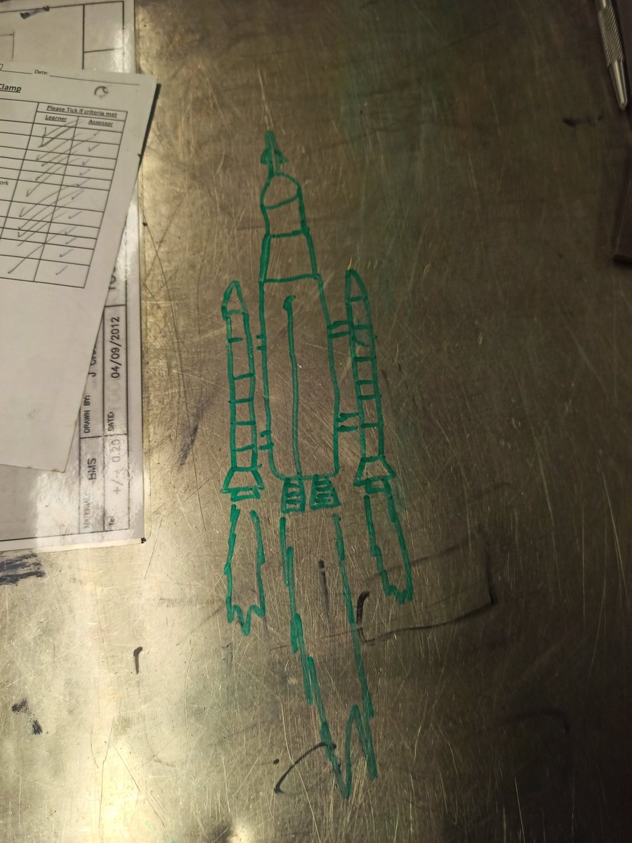 Drawings I done in engineering class at college today. 

- @SpaceX Falcon 9 Crew Dragon. 
- @SpaceX Falcon 9 Booster Landing. 
- @SpaceX Starship Hot Staging. 
- @NASA @NASAArtemis @NASA_SLS