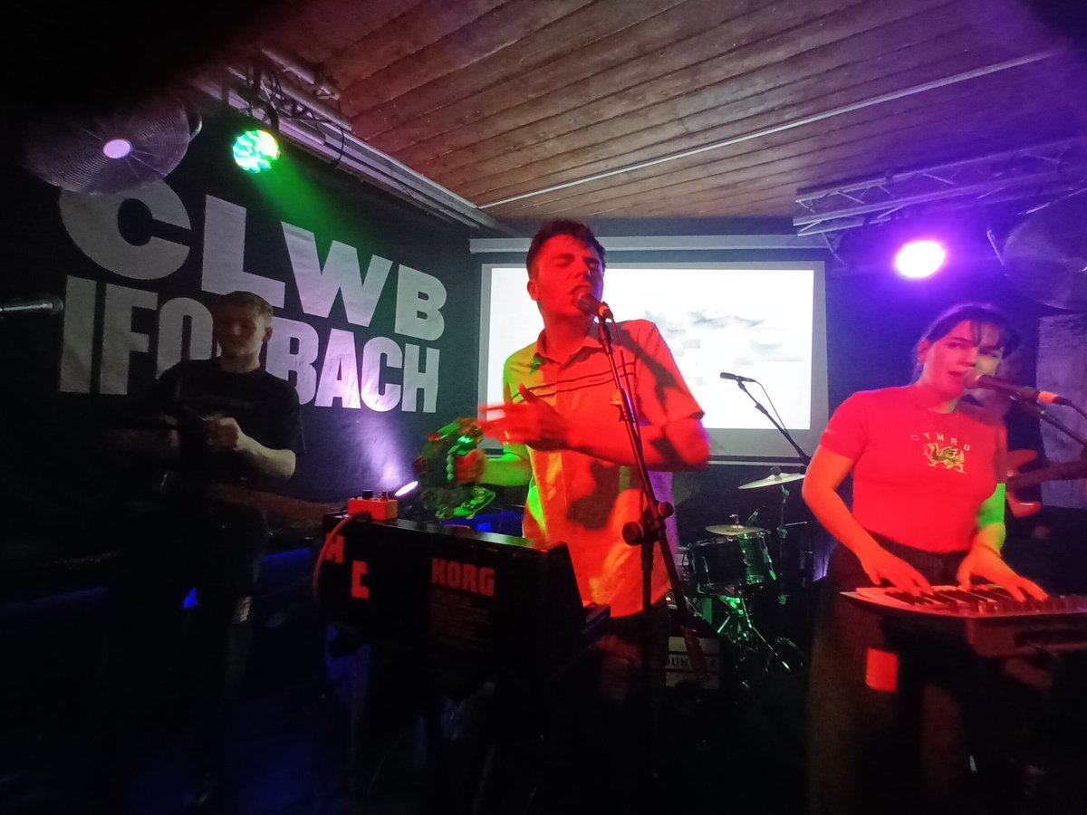 MinkyGruff tweet media