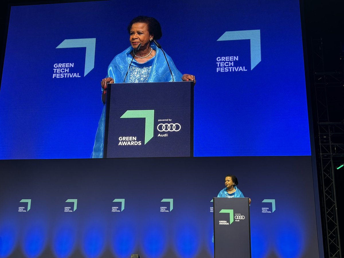 Sandrine Dixson tweet media