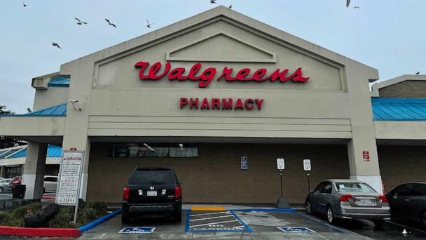 Walgreens announces it will sell a generic version of over-the-counter Narcan 7ny.tv/3V1O6sh