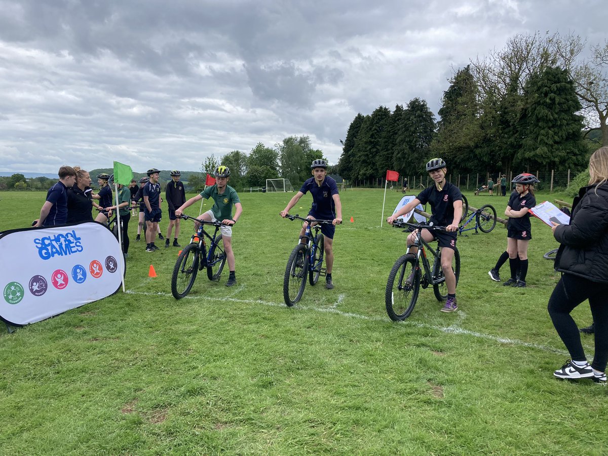 Well Done to @newentschool who’s teams 🏆 topped the Year 8 & Year 9 mixed team races & Wyedean who won the Year 7 race 👏 Well done to all the teams who participated from the Forest School 👏👍@NCSSport #SchoolGames #KeepPedaling