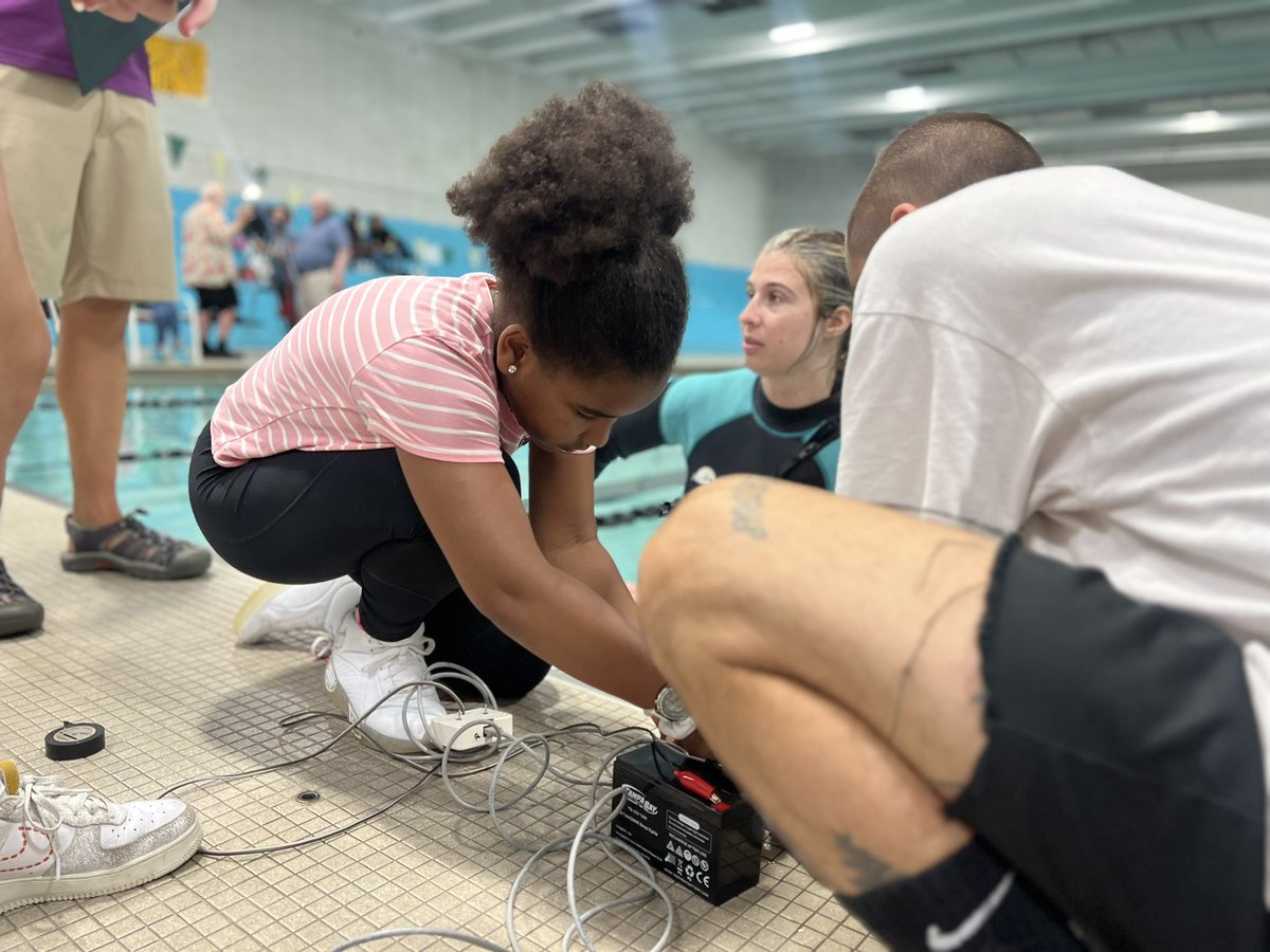 From underwater robotics to tiny home design, Algebra 1 summer readiness camps aim to engage students with real-world challenges and bolster math proficiency. Read about RIDE's investment here: ride.ri.gov/press-releases… #math #Algebra1