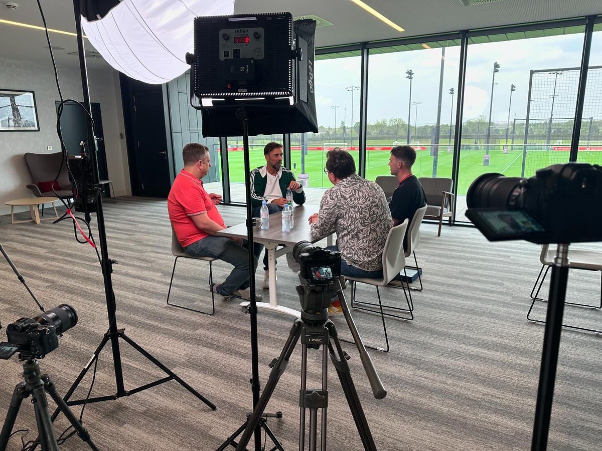 45 minute exclusive interview with Jürgen and it’s free ❤️

Watch in full on your TV on YouTube 📺👇

youtu.be/iSYGbw6U2as?si…