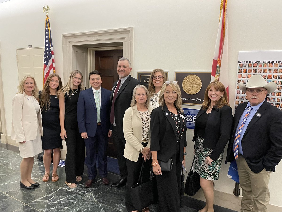 Our Florida Farm Bureau Florida Farmer of the Year and members from Pasco and Sumter Co. met with an aide from ⁦@RepLaurelLee⁩’s office this morning. Thank you for being a #VoiceOfAg. #FieldToTheHill24