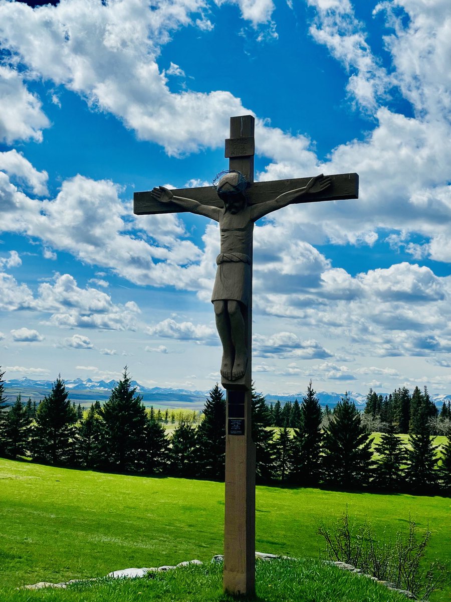Mount St Francis in Canmore Alberta is beautifully situated in the foothills of the Rocky Mountains and is blessed with religious works of art @calgarydiocese ⁦@JesuitsofCanada⁩ ⁦@OttawaCornwall⁩ La beauté de la nature & l’art religieux élèvent nos esprits vers Dieu