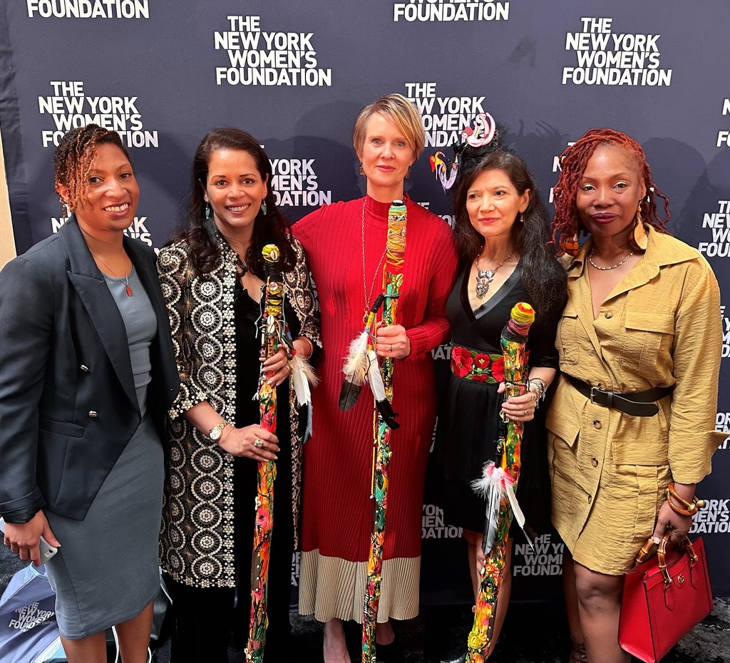 We were delighted to join @NYWomensFdn in honoring these incredible women at the Celebrating Women Breakfast! Our executive director Sydney McKinney with honorees S. Mona Sinha from @equalitynow, @CynthiaNixon, & @andreaarroyoart & @NBWJInstitute board member Isis Sapp-Grant