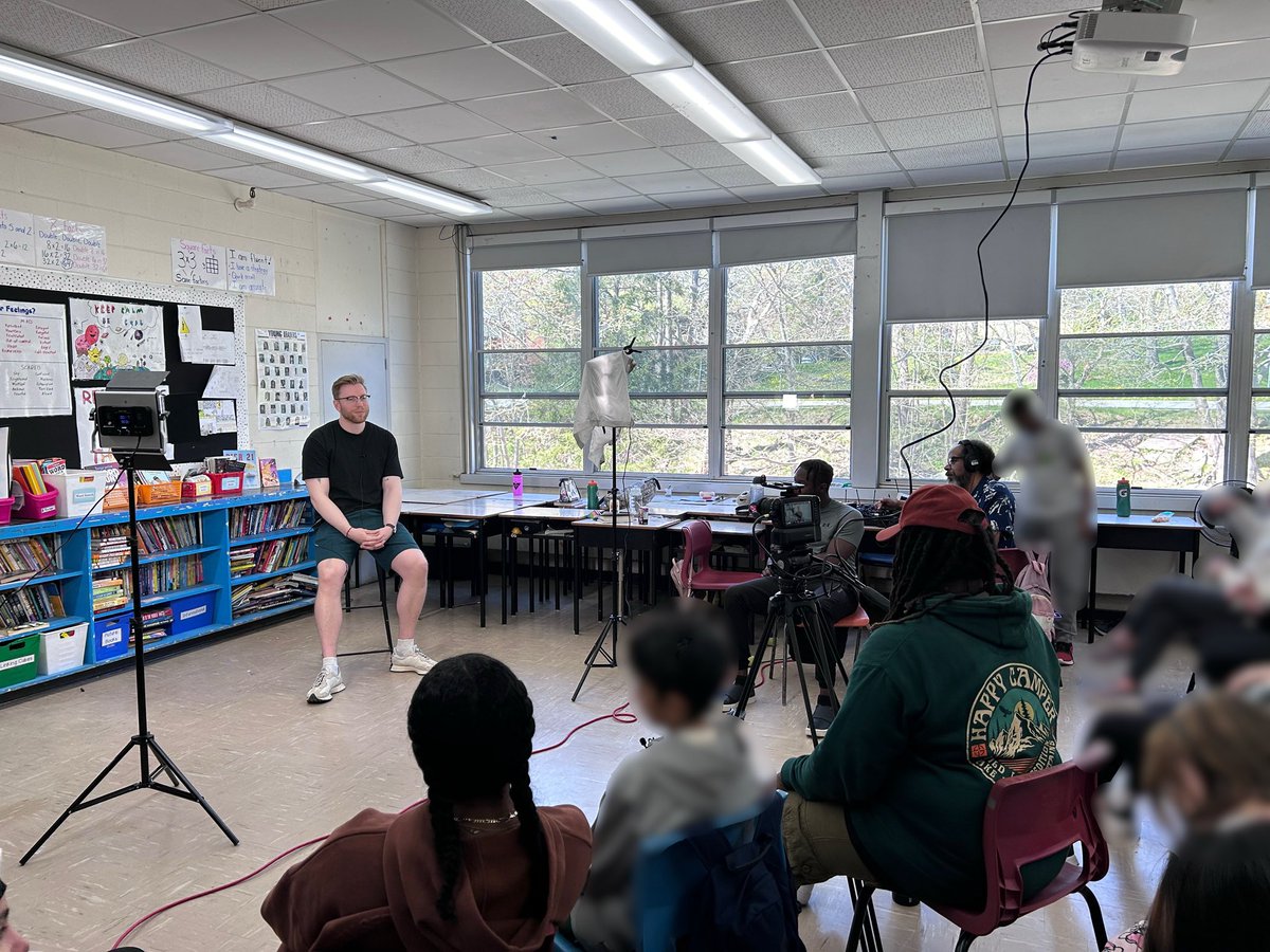 Aren A. Morris tweet media