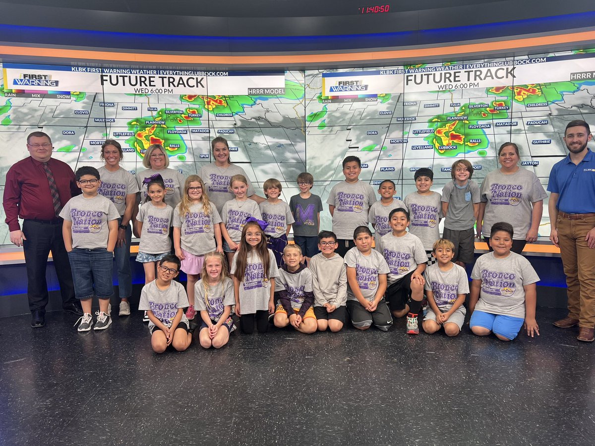 Great visit with the 3rd Graders from Meadow, TX this morning! We discussed developing a severe weather safety plan, determining a safe place to seek shelter in during the storms, and talked all about what it’s like to work on local news! #KLBK #CommunityMatters  #StationTour