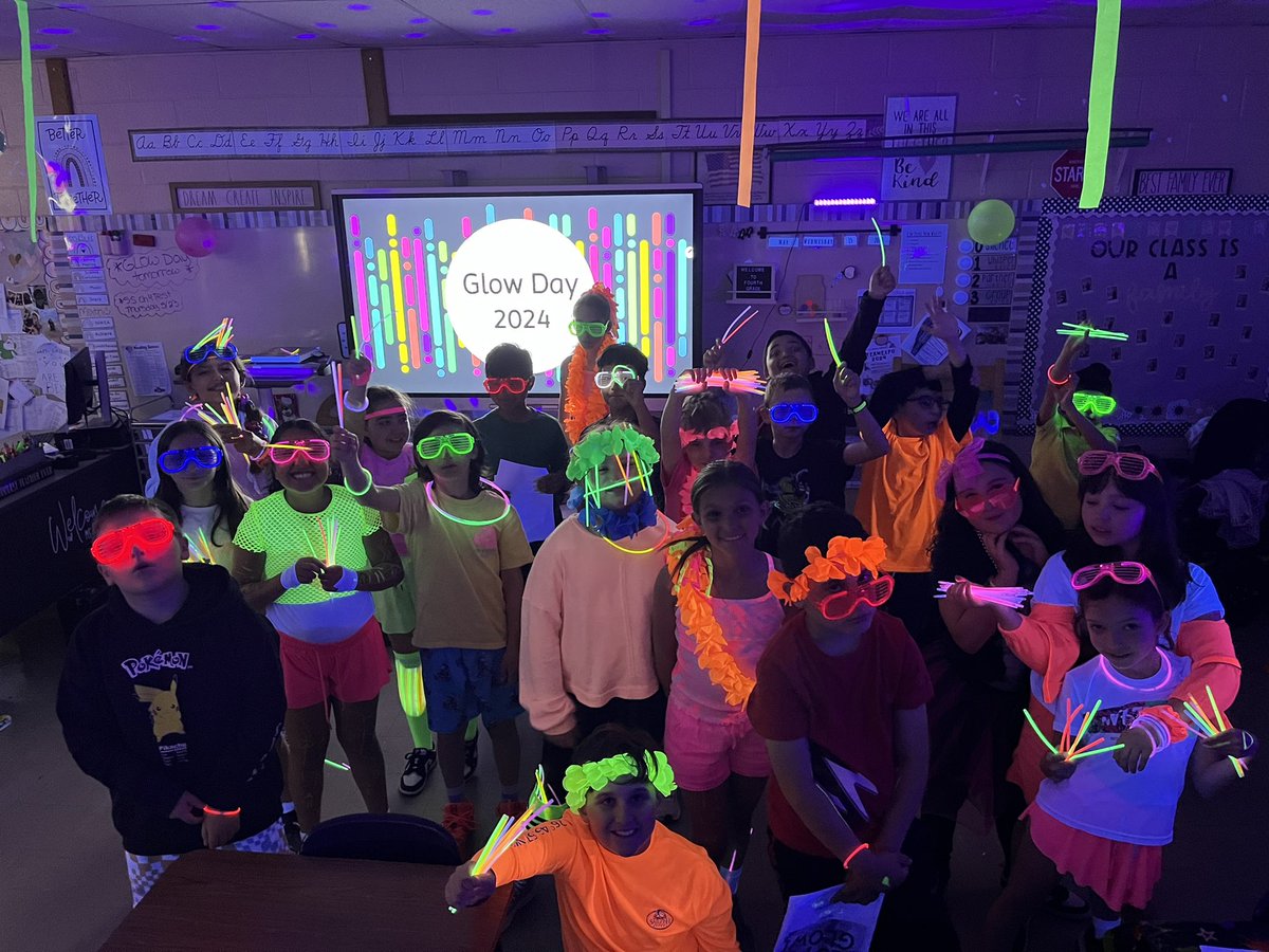 Our Math ~Glow Party~ was a success! So many happy fourth graders! 😊💛💙 #WeAreBethpage @be