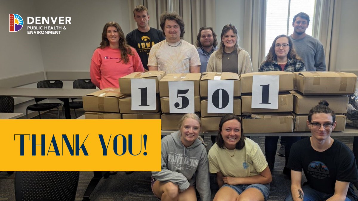 A #DDPHE Homelessness Impacts Investigator presented to a class at @northerniowa. The class then completed a project centered around the population of people experiencing homelessness + migrants in #Denver. They created resource guides + raised 💲 to donate 1,501 pairs of socks!