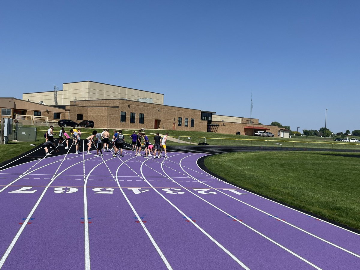 Last workout on the purple track before heading to the blue track #25strong #11events #weready