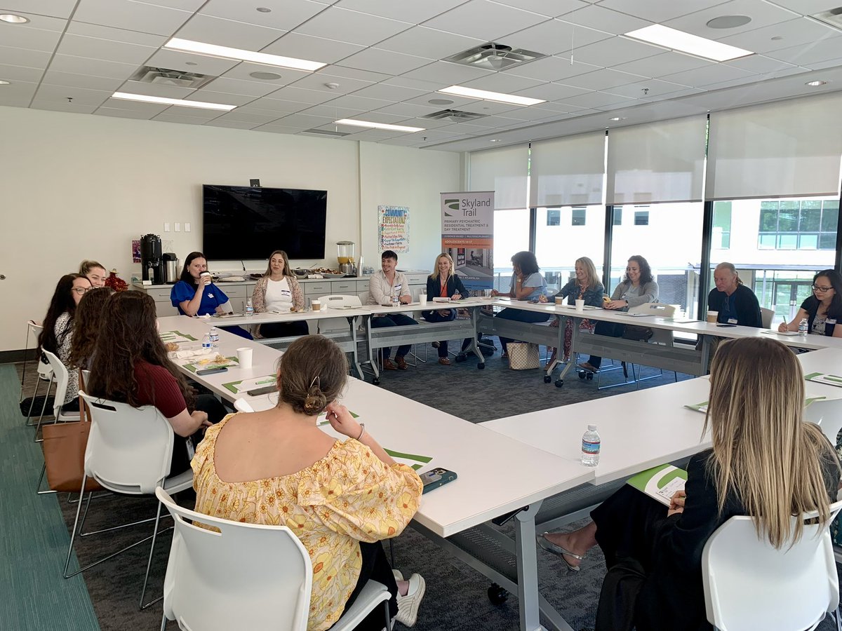 wholeheartpsych's tweet image. We want to thank Andrea Schklar for leading a discussion on RO DBT and Dialectics with Skyland Trail a couple weeks ago!
•
A big thanks goes to Skyland Trail as well for having us at their Adolescent Campus for this!
•
@skylandtrail 
#rodbt #dialectics #wholeheart #skylandtrail