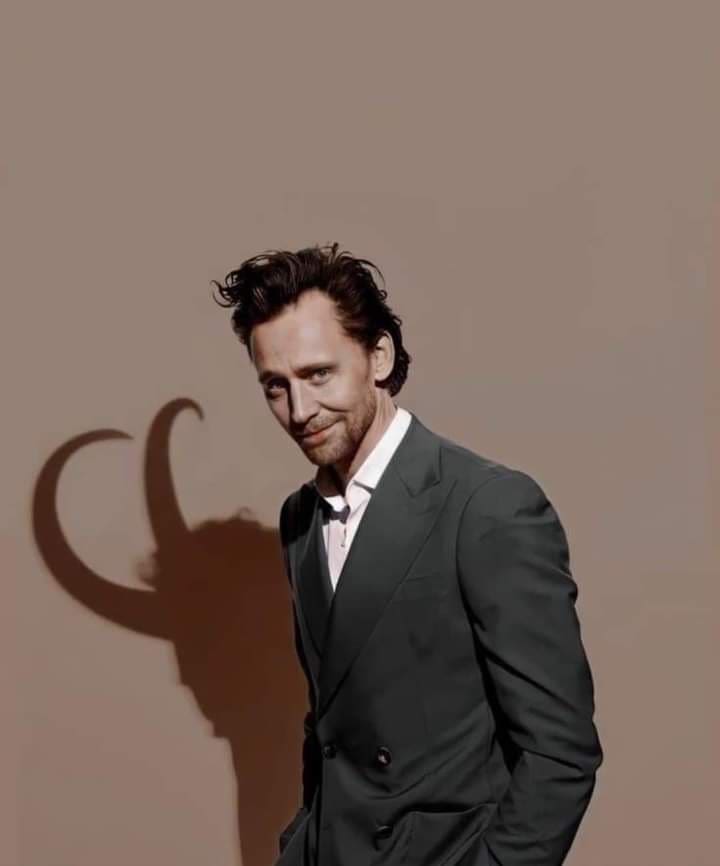 Miércoles de Loki 💚

#Loki #GodOfMischief #TomHiddleston #Hiddlesfan #HiddlesArgentina🇦🇷 #LokiWednesdays