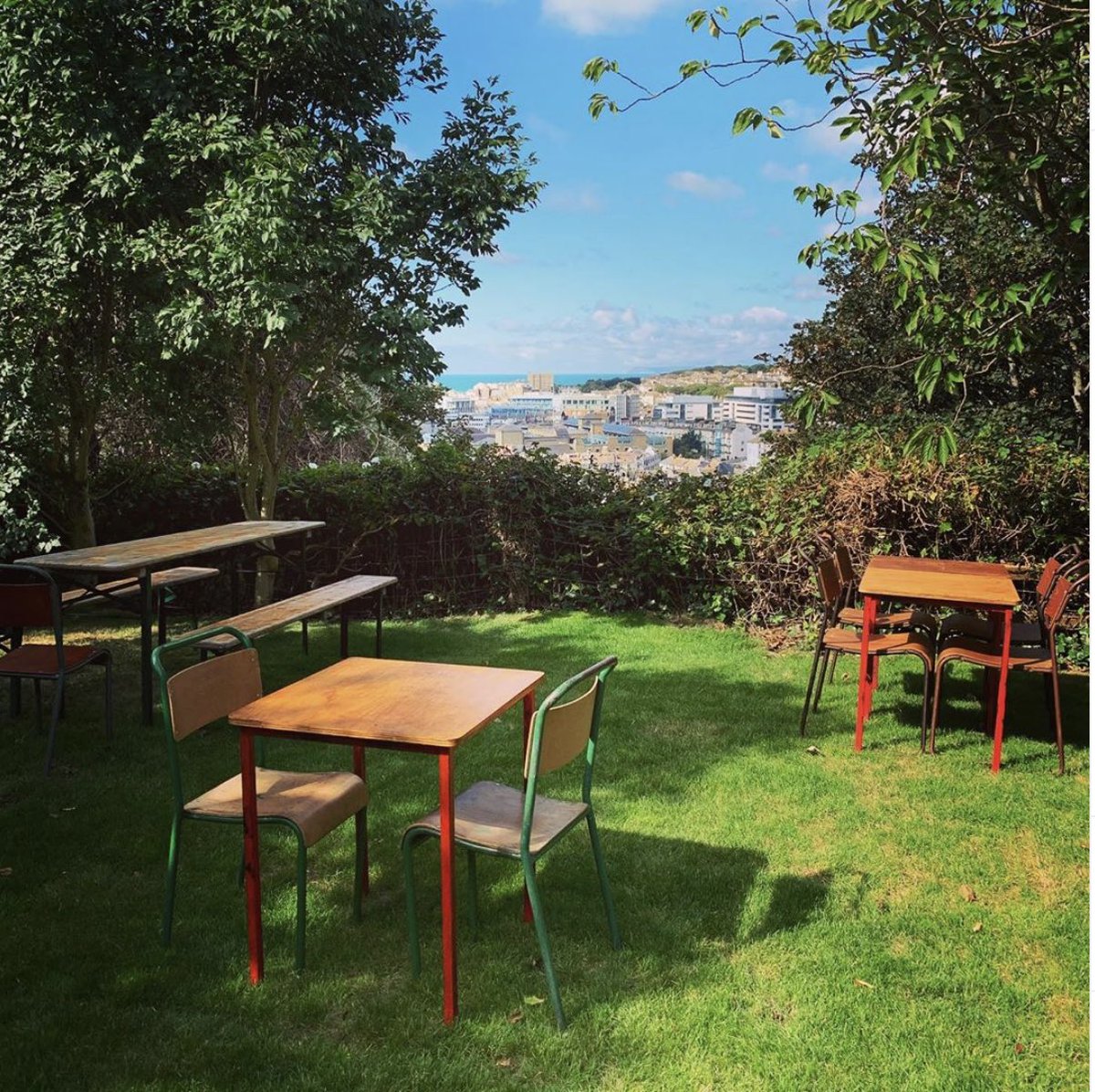 PrologueOpera's tweet image. Now that the 🌞 is here, come and enjoy a soirée like no other! 

Opera at the Beacon 
Thursday 23rd May 7:30pm 
Tickets for just £12

tickettailor.com/events/prologu…