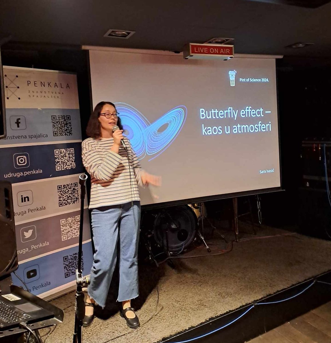 Pint of Science po prvi puta u Zagrebu! @meteolist nam priča o 'Butterfly effect'!
#pint24 #pintHR @pintsworld #research #scicomm #researchers #science #zagreb @udruga_penkala
