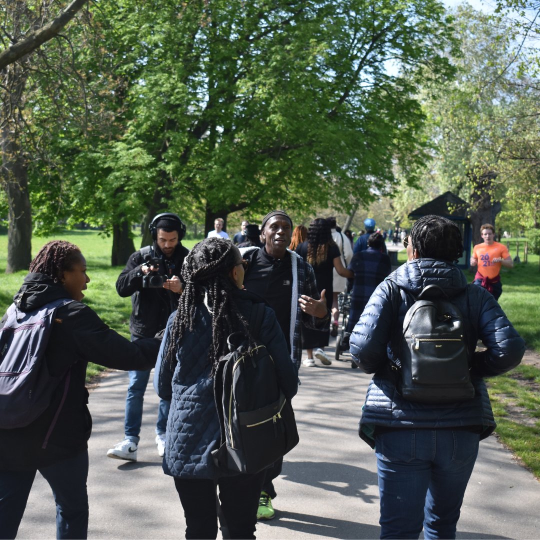 This #MentalHealthAwarenessWeek we're looking back to last year's Walk & Talk with Mr Kwei! It was beautiful day as we moved, shared stories and connected! 🙌🏾 Learn more about the work we do within communities👇🏾 lambeth.blackthrive.org/communities/ #Movement #MovingMoreForYourMentalHealth