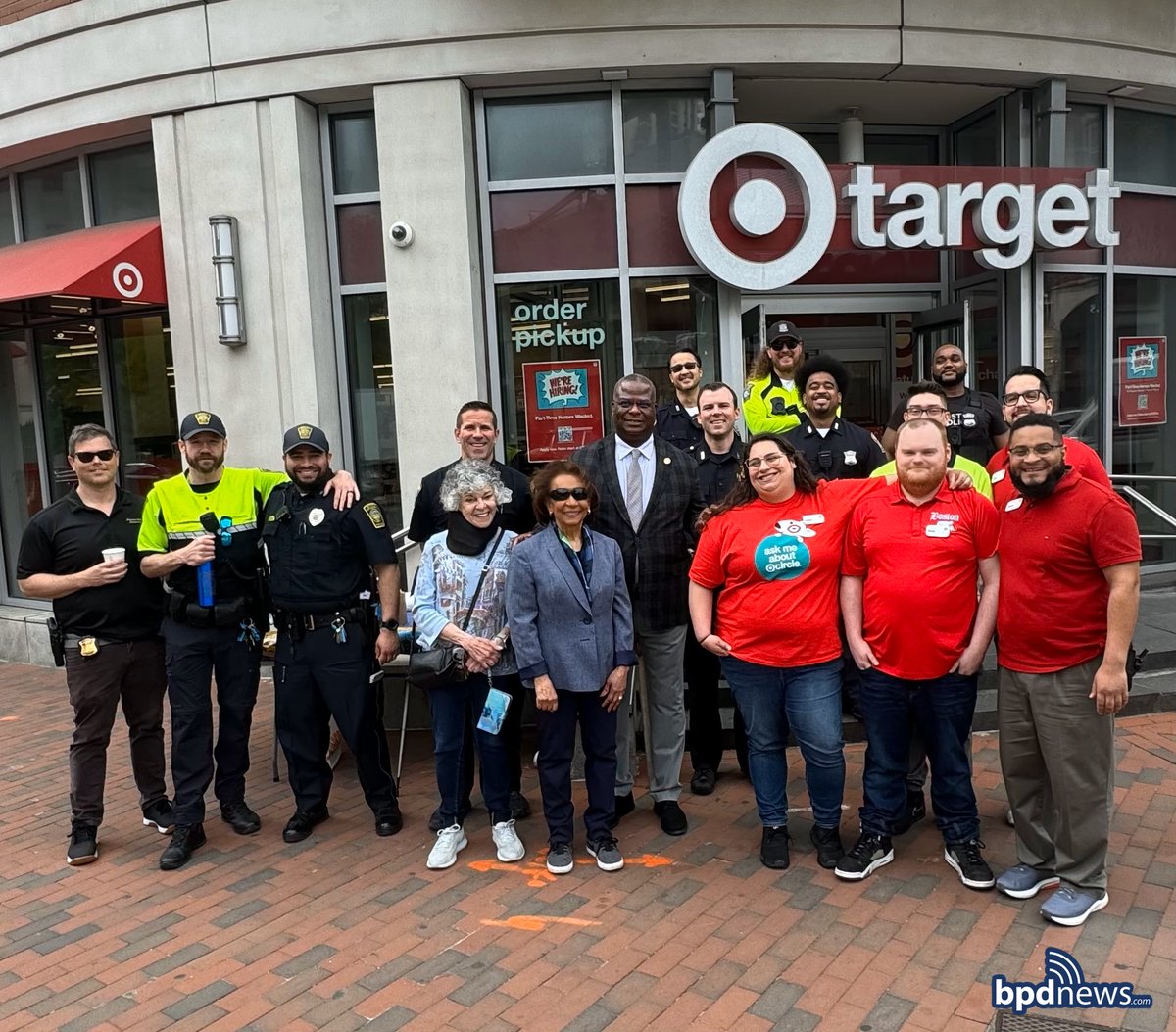 Coffee with a cop: Target Downtown Boston police.boston.gov/2024/05/15/cof…