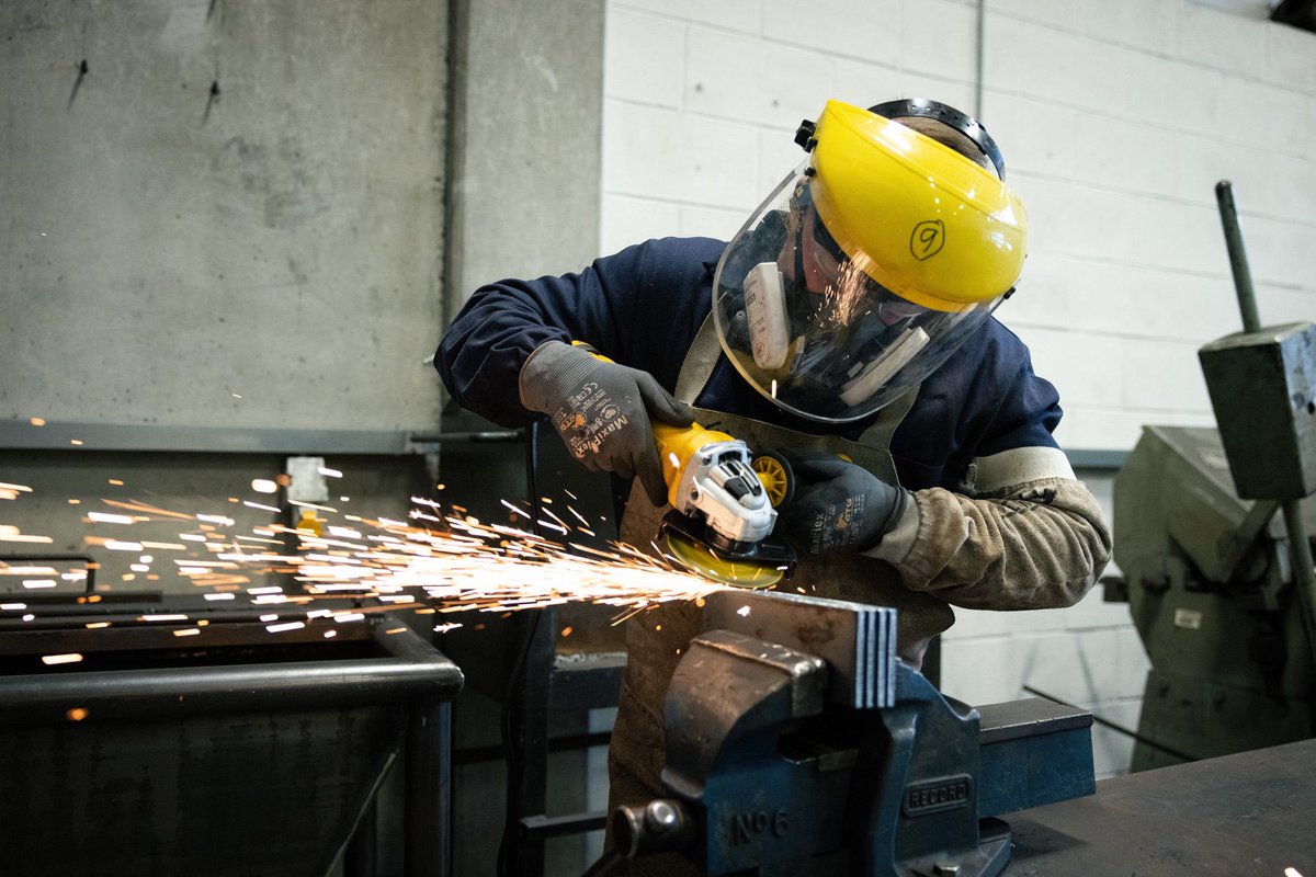 Would you like to explore the diverse world of welding? 
Welding/Fabrication full time course starting in July 2024 in Tallaght Training Centre.
To apply click here fetchcourses.ie/course/finder?…
@SOLASFET @ThisisFet @EUfundsIreland @ddletb
