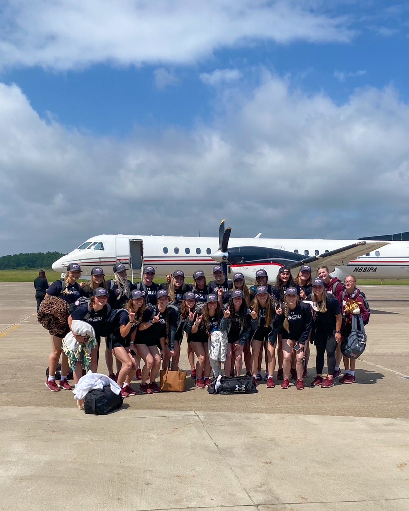 Next stop: Baton Rouge ✈️🤩

#Salukis | #RoadToWCWS