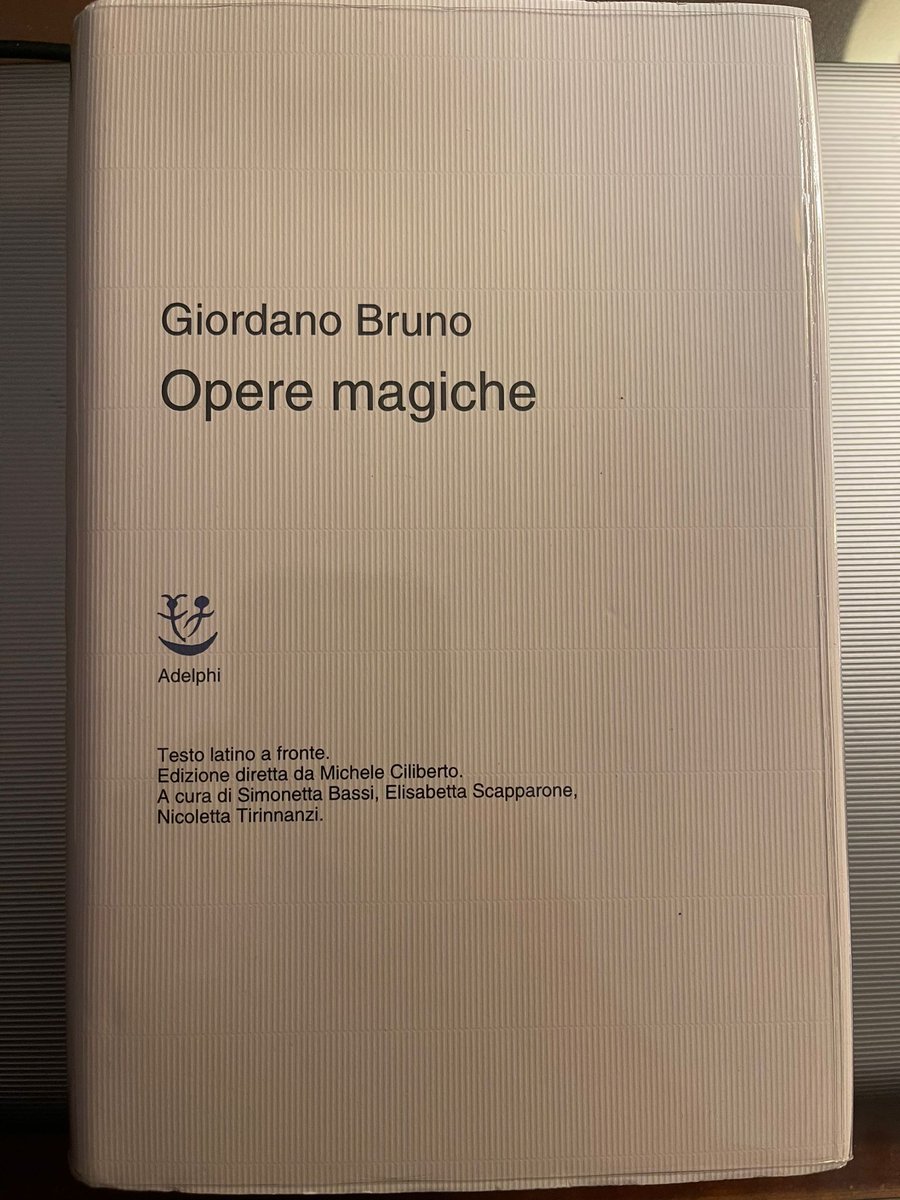 Il libro di oggi: 📘Opere magiche - Giordano Bruno #leggere #libridellacultura #15maggio #cultura #librodelgiorno