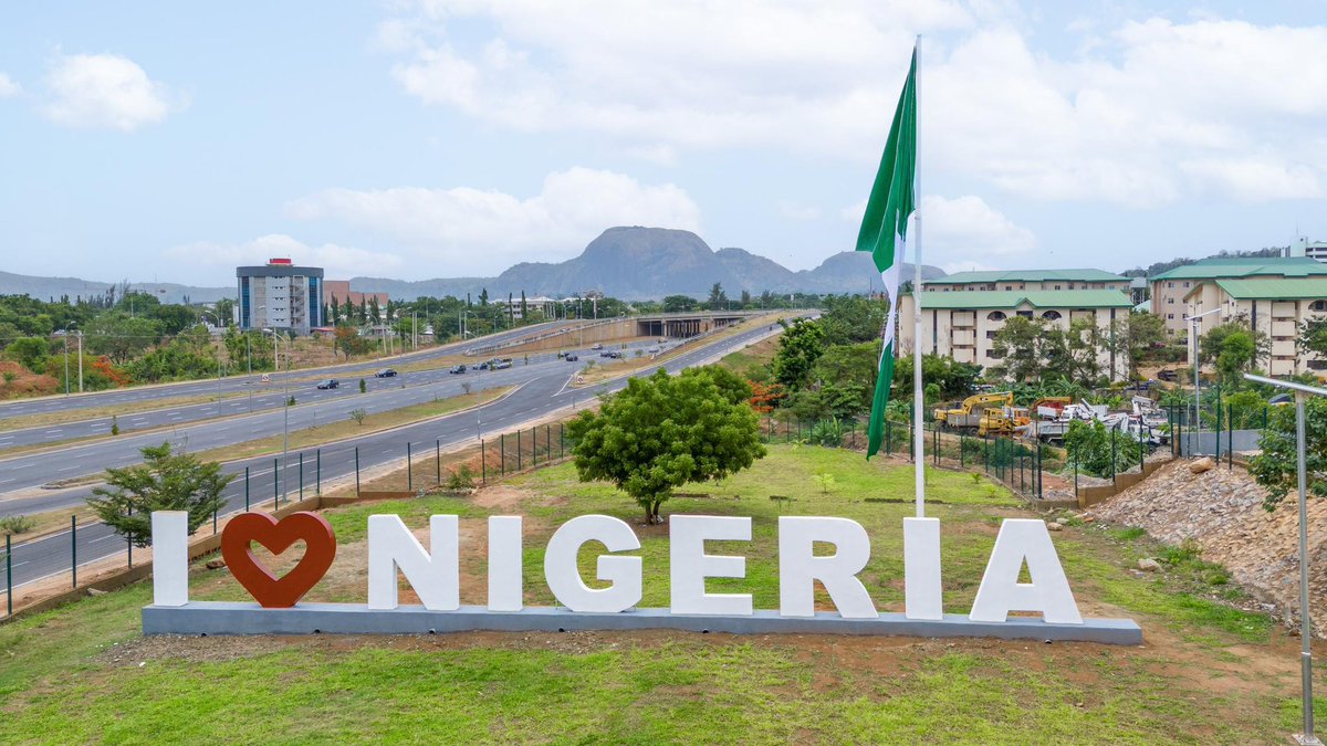 IamNankpak's tweet image. I&apos;m optimistic that we can mend the broken halls of trust in Nigeria and build a brighter future for ourselves and generations to come. 

So, who&apos;s with me?

#ProjectTrustNG #Reinvent