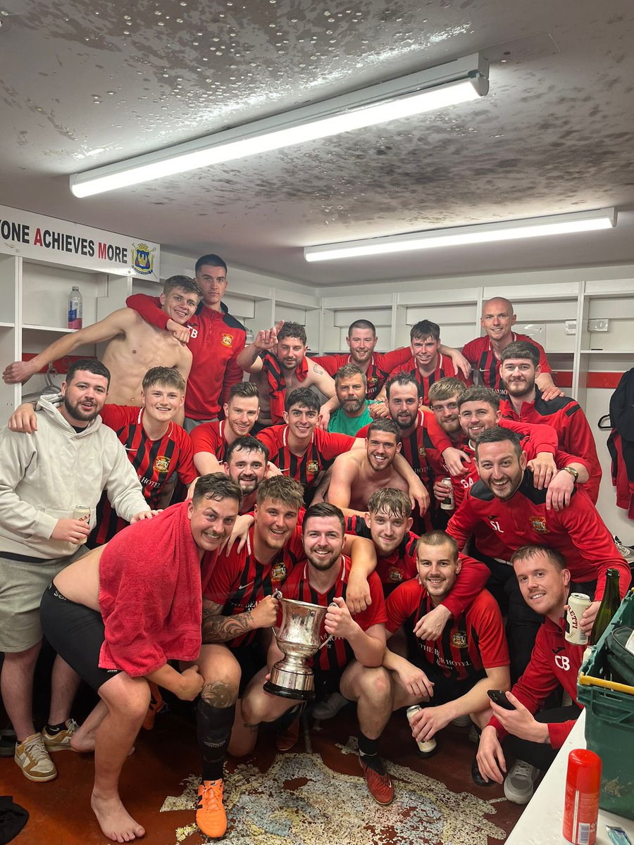 CHAMPIONS 23/24 🏆 

GET IN THERE! We are crowned champions after beating Bretforton FC 3-1. What a season and what a bunch these boys are.

UTR.❤️🖤