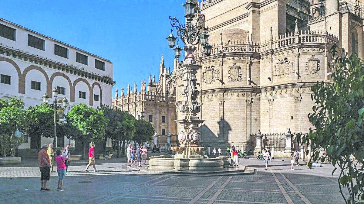 La Algaba es Cádiz con más naranjas. La habanera sale sola viendo una de las Fridas que Fausto Velázquez tiene en su casa-galería de la calle San Isidoro. 

#CalleRioja @diariosevilla 

diariodesevilla.es/sevilla/Algaba…