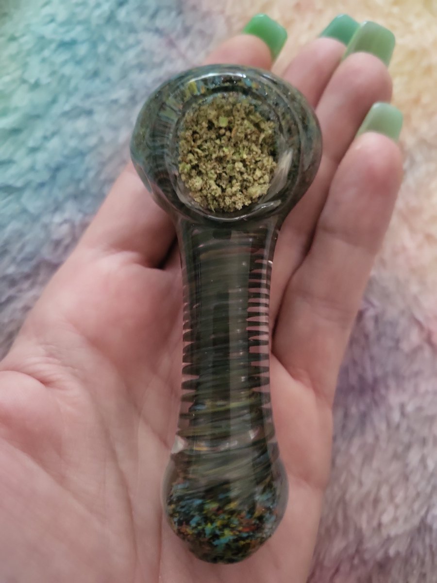 I filled a bowl for you 🍃🙏✨️
#Stonerfam