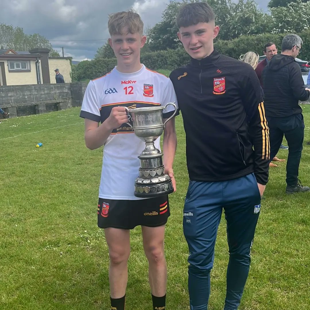 Well done to Donagh Horgan who captained Ard Scoil Ris to win the Rice Cup today against Nenagh CBS. 👏