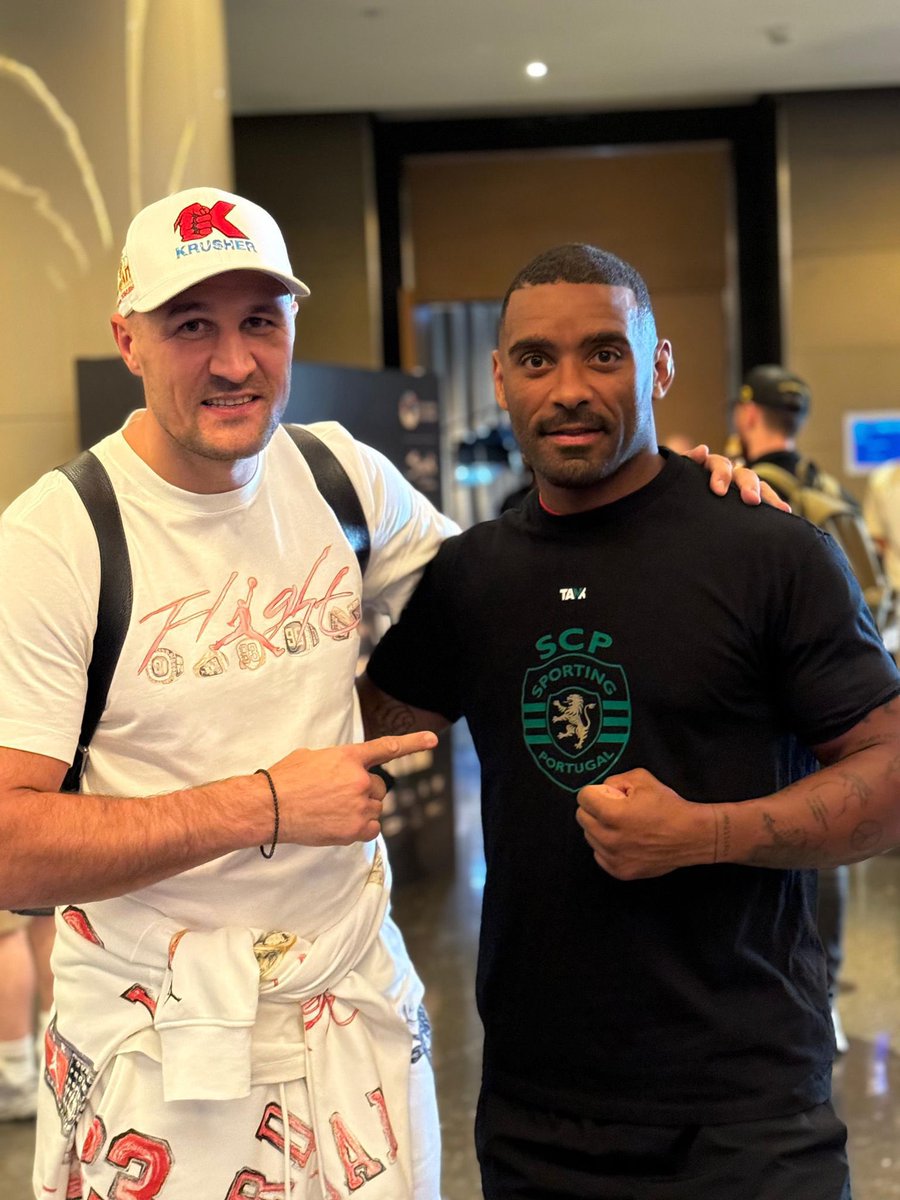 SCPModalidades's tweet image. O nosso Leão do #BoxeSCP, Octávio Pudivitr, vai participar no evento Ring Of Fire, tendo como adversário Lapin 🔥🥊

📆 18.5 📍 Arábia Saudita