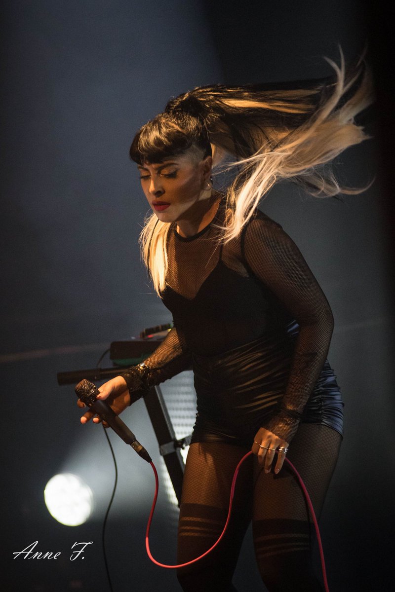 ⚡️Cheveux ! Paris @lestroisbaudets ⚡️