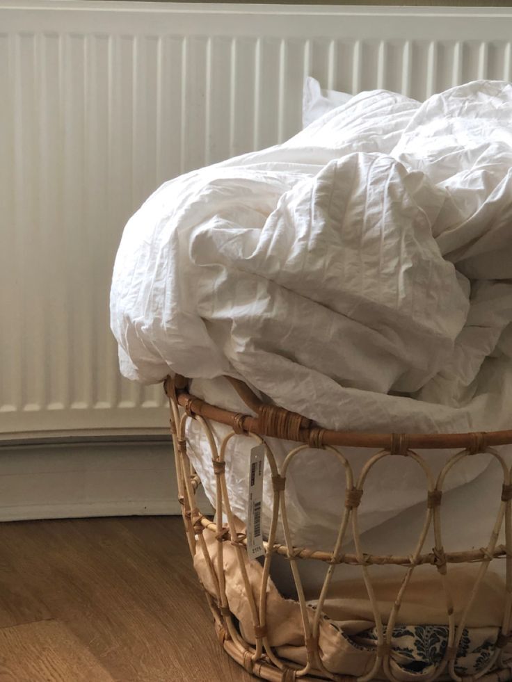 Latest_Bedding's tweet photo. Did you know that changing your bedding seasonally can improve sleep quality? Time to swap to lighter materials for summer! #FunFact #SleepHealth #latestbedding #trending #aron #bts #viral #tweets #bebejan https://t.co/zhoZAlrksf