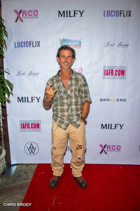 And...more XRCO Awards red carpet pics.  By Chris Brody. https://t.co/KKGKkkBy8m