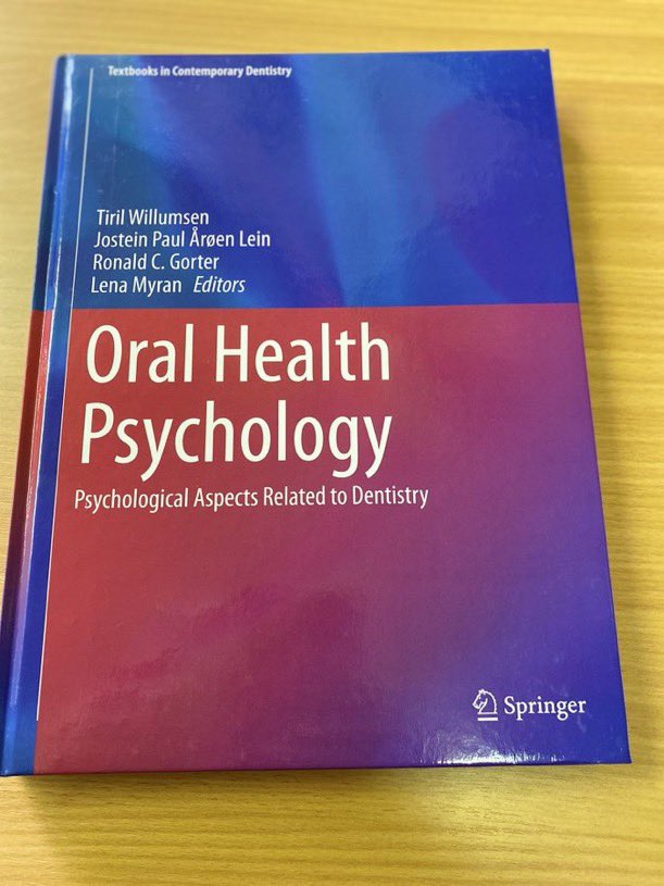 Interested in learning more about applying psychology to oral health? This new textbook is a must-read Covers everything from trauma-sensitive care, behaviour change, dental anxiety, blood-injury-injection phobia, gagging to work stress & burnout risk in dental practice 👏
