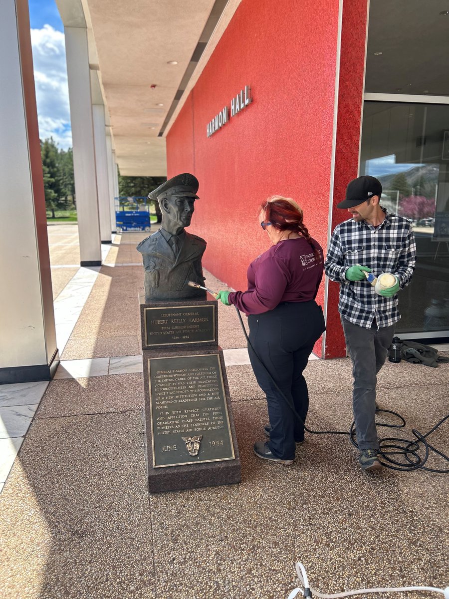 Preserving our statues. Hot wax, full buffing, and plaque clean up... looking good, Lt. Gen Harmon. #harmon #usafa #longblueline #preservation #heritage #airforce