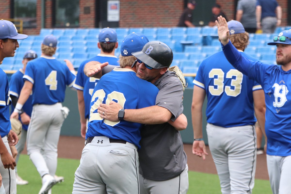 20 left it all out there today and had a special someone looking down on him!

6th complete game of the season ✅
9th win of the season ✅

Henmerling’s final line - 9.0IP, 8H, 3R, BB, 3K

#GoBarton #GoCougs