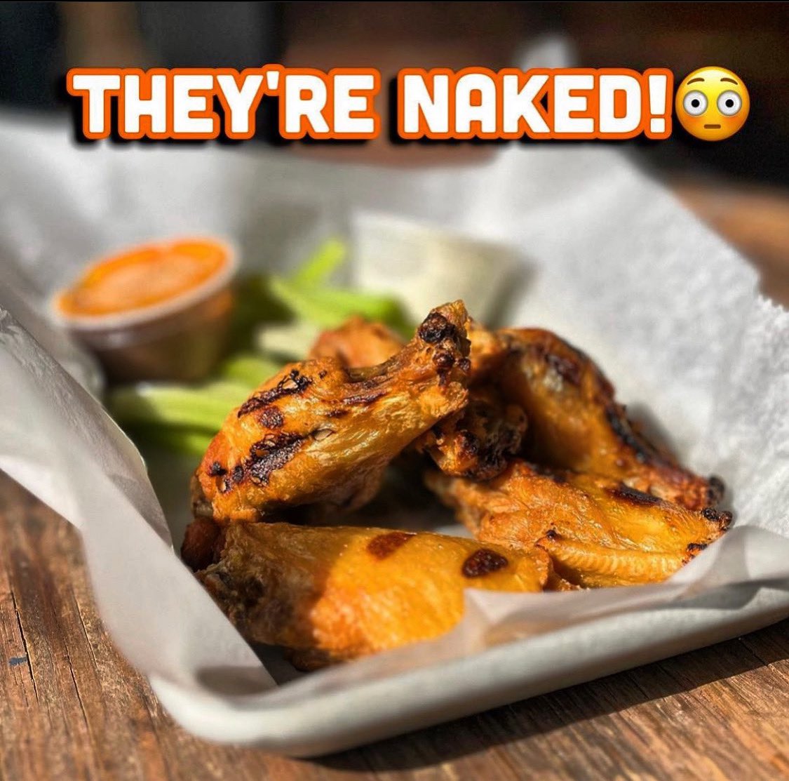 And double cooked too! It's #WINGSWEDNESDAY 🔥 20% off your wings order all night (in-house)! We've got all the sauces and all the good beer 🍻 #georgekeeley #gknyc #beerisgood #shutupanddrink #drinkamongstfriends #uwsnyc #upperwestsideeats #cheers #pubfood #chickenwings #cheers