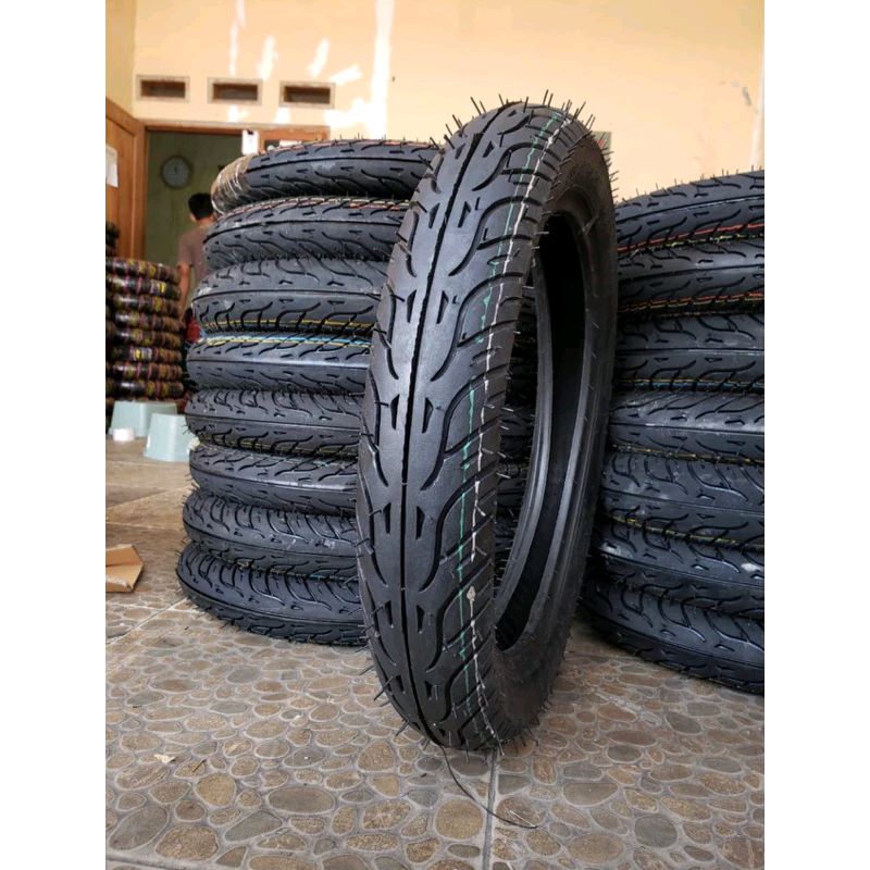 anvickbram's tweet photo. Cek (Diskon ongkir 70%) Ban Motor Matic Beat Vario Mio Spin Xeon Ring 14 Ukuran Depan 80/90-14 &amp; Belakang 90/90-14 dengan harga Rp56.050. Dapatkan di Shopee sekarang! https://t.co/KxOTLkmVmX https://t.co/LShBlaa2BA