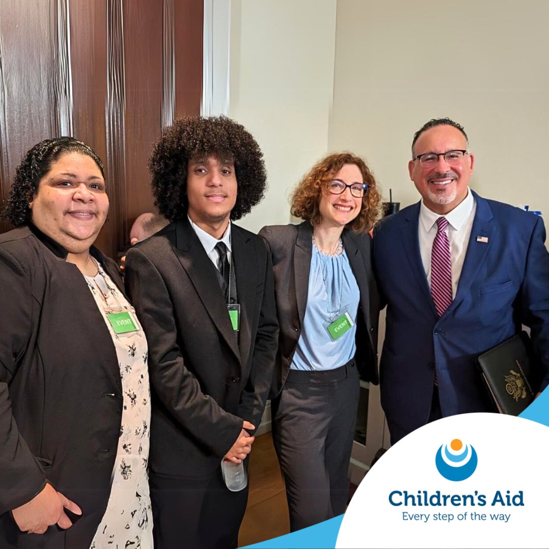 Watch today's Every Day Counts Summit with Isaiah Figueroa, Lisette Cruz, Sarah Jonas of Children's Aid, and US Secretary of Education Miguel Cardona! Join the conversation on addressing chronic absenteeism and boosting student engagement. #EveryDayCounts

youtube.com/live/EqWe0dwnm…