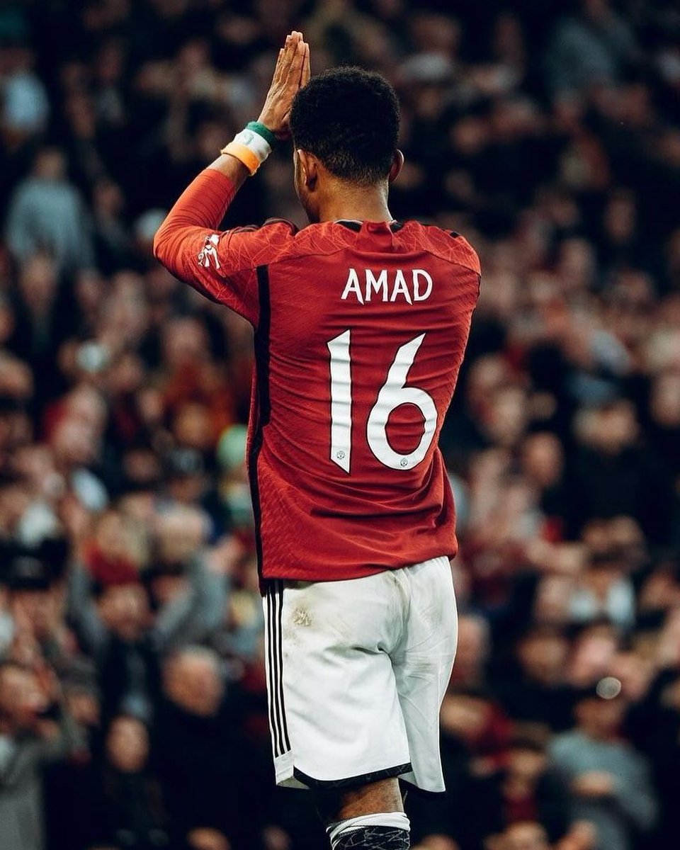 Amad’s game by numbers vs. Newcastle:

22 passes completed
5 duels won
4 shots (most)
2/3 dribbles completed
2 chance created
1 assist
1 goal

Amad has arrived. 🇨🇮🇨🇮🇨🇮