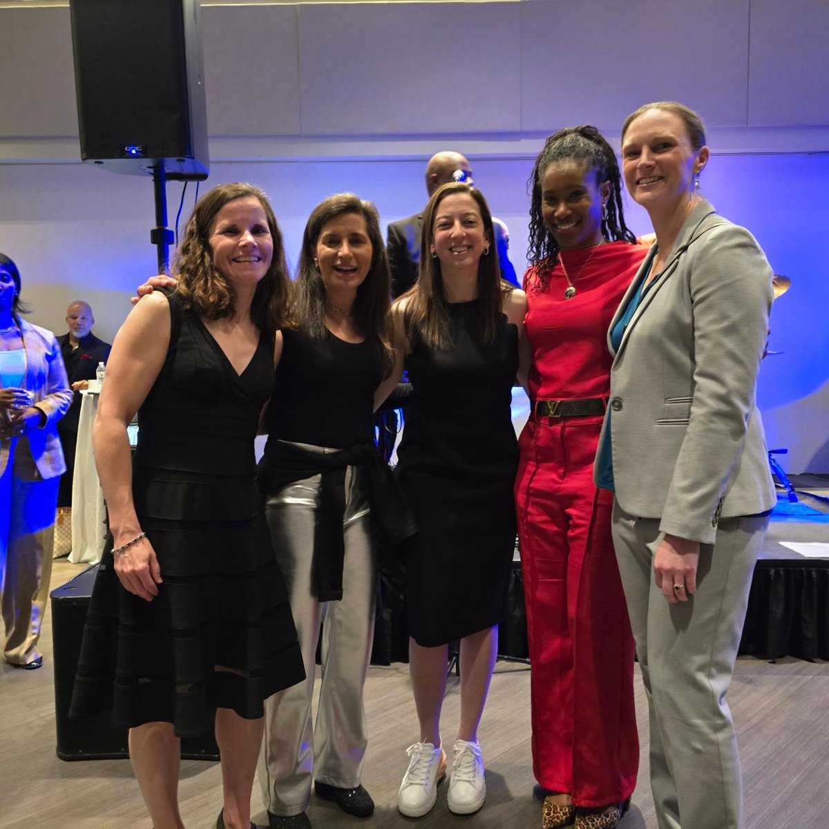 Mary Mulcahey (@marykmulcaheymd) on Twitter photo That's a wrap for #AANA24! Congratulations to <a href="/RachelFrankMD/">Rachel M. Frank, MD</a> & Dr. John Tokish (J.T.) for putting together a phenomenal program! Lots of fun teaching, learning, and connecting with great friends!
#orthotwitter #sportssurgeons <a href="/AANAORG/">AANA</a> <a href="/LoyolaOrthoRes/">Loyola Orthopaedic Residency</a> That's a wrap for #AANA24! Congratulations to <a href="/RachelFrankMD/">Rachel M. Frank, MD</a> & Dr. John Tokish (J.T.) for putting together a phenomenal program! Lots of fun teaching, learning, and connecting with great friends!
#orthotwitter #sportssurgeons <a href="/AANAORG/">AANA</a> <a href="/LoyolaOrthoRes/">Loyola Orthopaedic Residency</a>