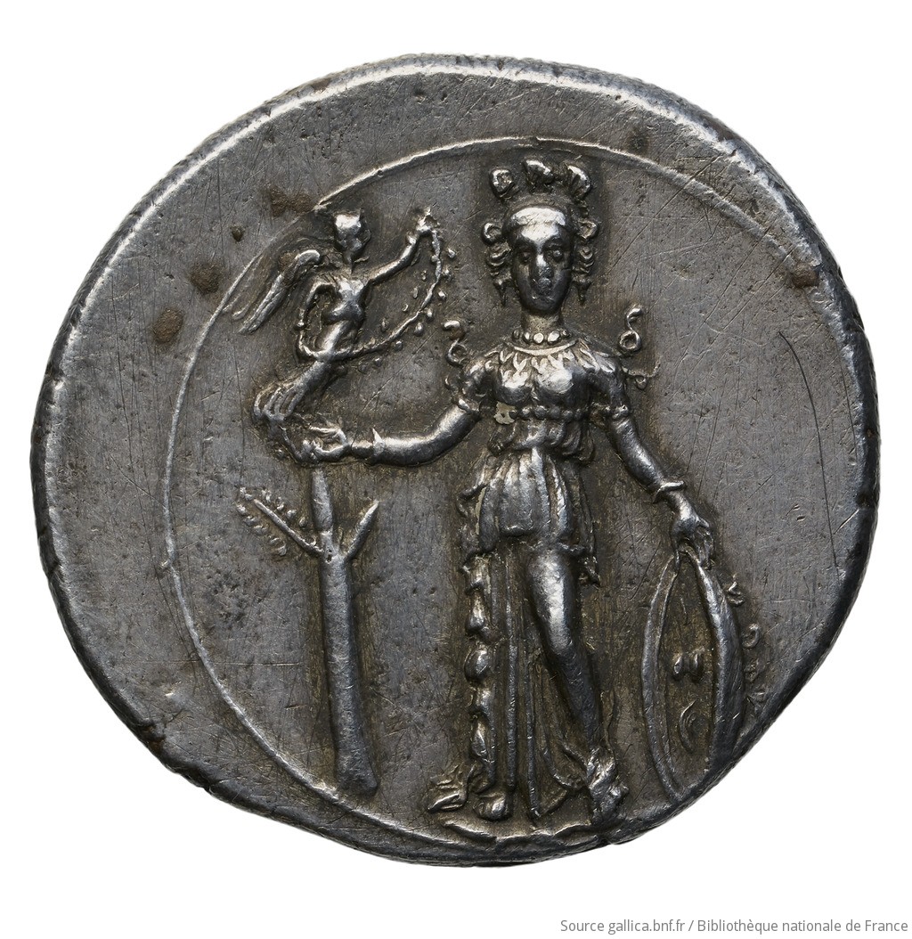 Deux faces, deux ambiances

👈#Aphrodite, trônant entre deux  #sphinx🪑 et humant une fleur de #lotus🌺 au droit
👉#Athéna, debout avec son #bouclier🛡️ et tenant la #Victoire✌️ au revers

Statère d'Aphrodisias de Cilicie, vers 380-350 av. J.-C.
#Greek #numismatics, @laBnF