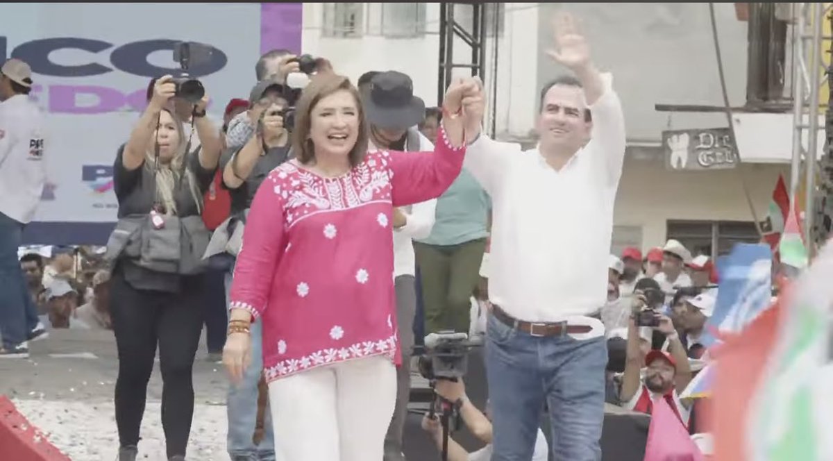 La próxima presidenta de México 🇲🇽 
#XochitlGálvezPresidente2024 

Y el próximo gobernador de Veracruz 
#PepeYunesGobernador2024