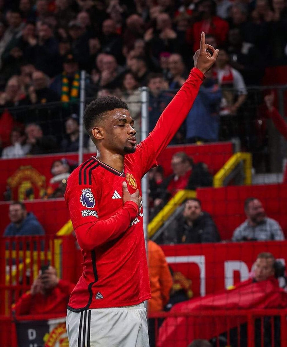 FT:  👹 Man United 3-2 Newcastle United ⚫️

🏴󠁧󠁢󠁥󠁮󠁧󠁿 Kobbie Mainoo ⚽️|| Anthony Gordon ⚽️
 ⚽️  Rasmus Højlund ||  Lewis Hall ⚽️
  ⚽️ Amad Diallo