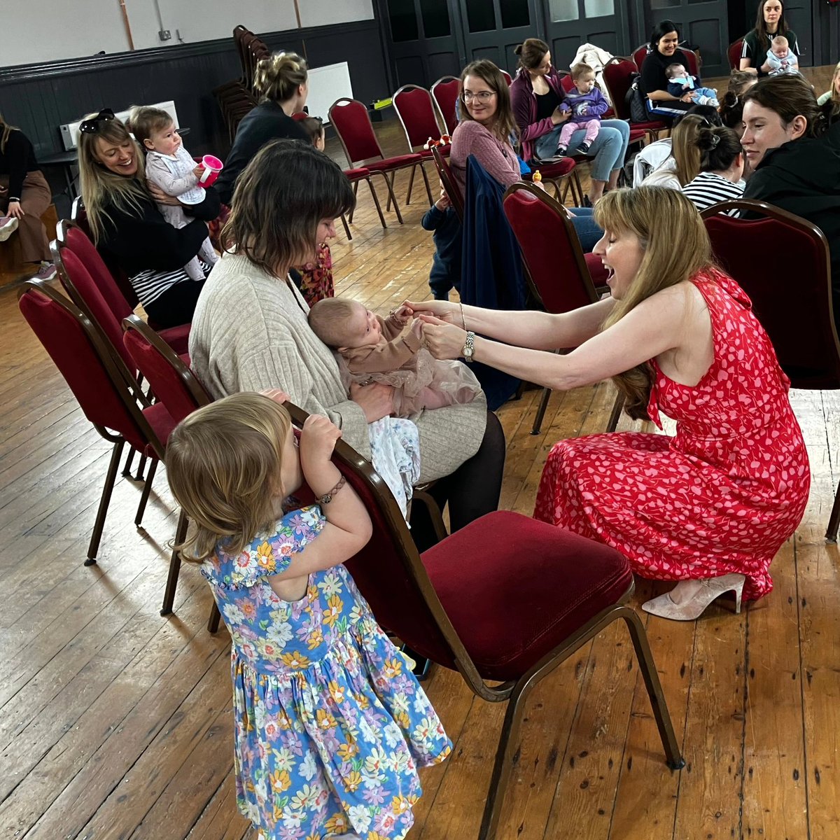 SandraOman1's tweet image. Today, I performed gentle classical arias and songs for a beautiful - and esteemed - audience! Mozart, Puccini, Bizet, Schubert-can't believe how much these tiny babies smiled! Classical Kids concert with #DeirdreReddy #AoifeDennedy for @classicalkidsie #classicalmusicforbabies