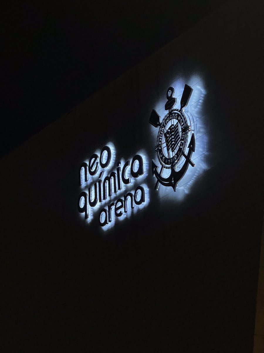 Boa noite, Fiel! 🖤 📸 Carol Lipares #NeoQuimicaArena #CasaDoPovo10Anos #VaiCorinthians