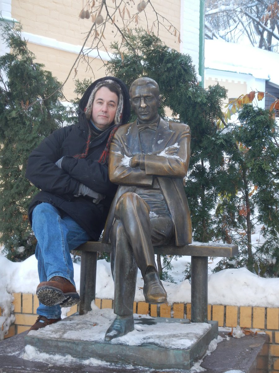 “Everything will turn out right, the world is built on that.”
― Mikhail Bulgakov, author of The Master and Margarita, was born #OTD in 1891. I once made a pilgrimage to his childhood home in Kyiv, which is now a museum to him. We are both clearly very serious men.
