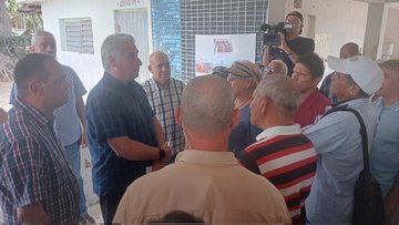 Visitamos vaquería 'El Molino', perteneciente a la UBPC Protesta de Baraguá del municipio #HabanaDelEste. Revertir los resultados negativos, en particular la producción de leche es el empeño de sus trabajadores. #UnidosXCuba