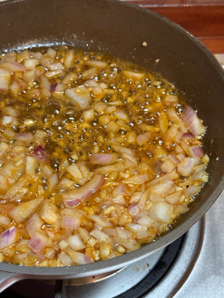 samsoerizqi's tweet photo. I believe that the taste of cooking yourself will satisfy you more than the world's best chefs. 😋🍽🫶 https://t.co/o21sU5WQrK