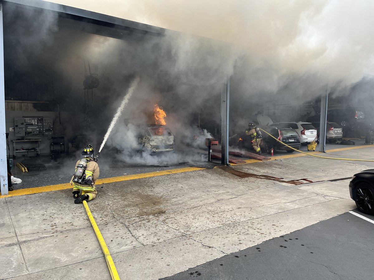 Several crews working a fire at a Volvo dealership on Kearny Mesa Rd. Electric vehicles and structure burning. HAZMAT crew en route. 
Please avoid the area if possible.  #kearnyfire